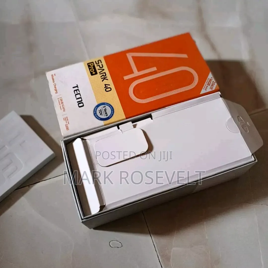 New Tecno Spark 40 Pro+ 256 GB Green