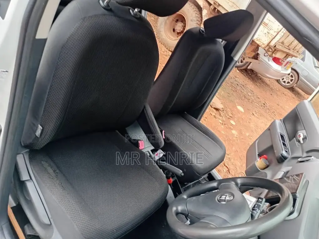 Toyota Rumion 1.5 FWD 2023 White
