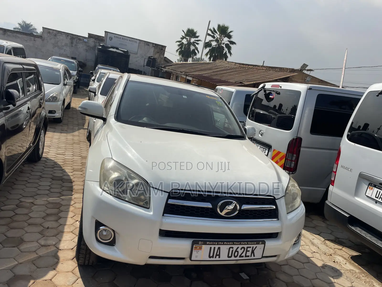 Toyota RAV4 2010 White