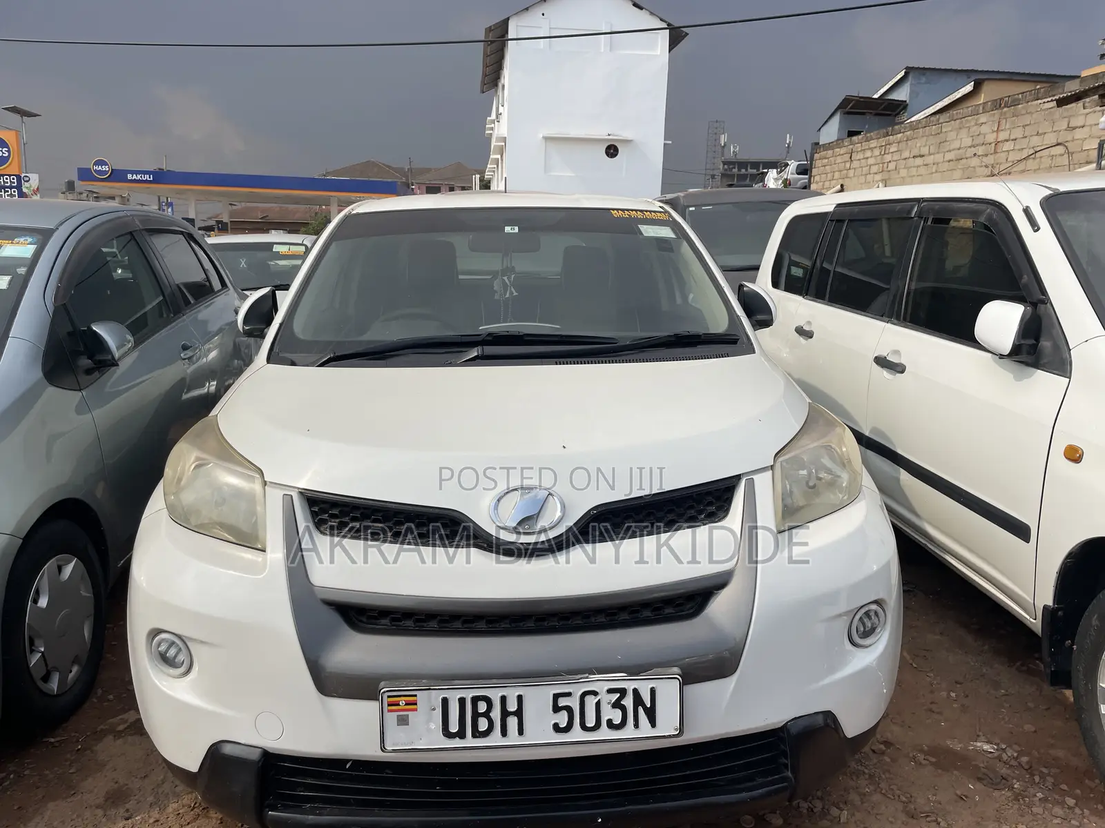 Toyota IST 2008 White