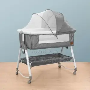Portable Baby Bassinet Bedside Sleeper With Mosquito Net
