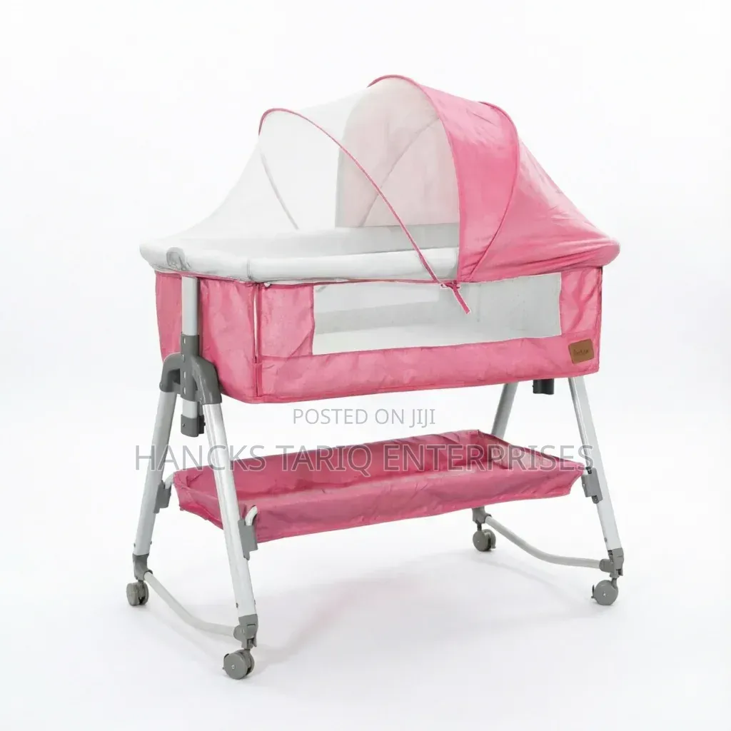 Portable Baby Bassinet Bedside Sleeper With Mosquito Net
