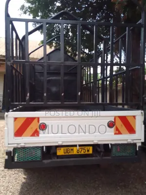 Isuzu Truck
