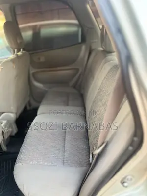 Toyota Corolla Spacio 2000