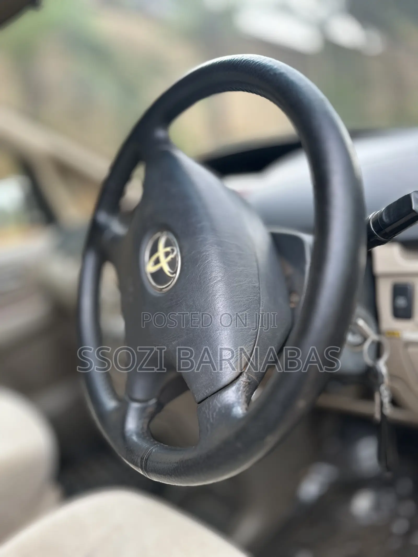 Toyota Noah 2003 Silver