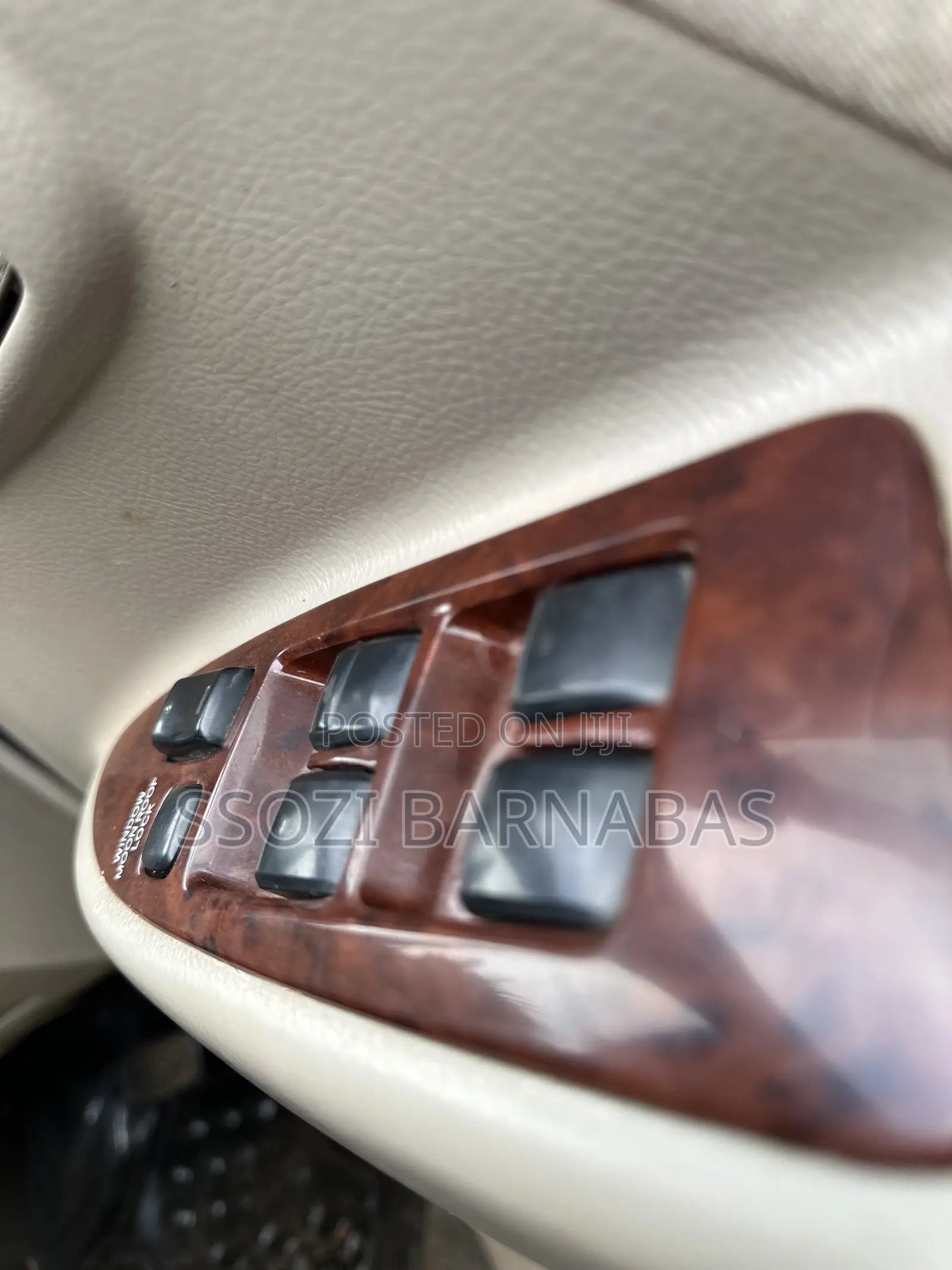 Toyota Noah 2003 Silver