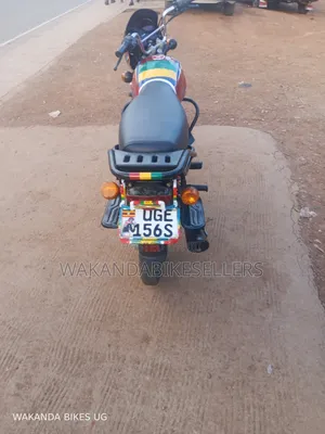 Bajaj Boxer 125 2024 Red