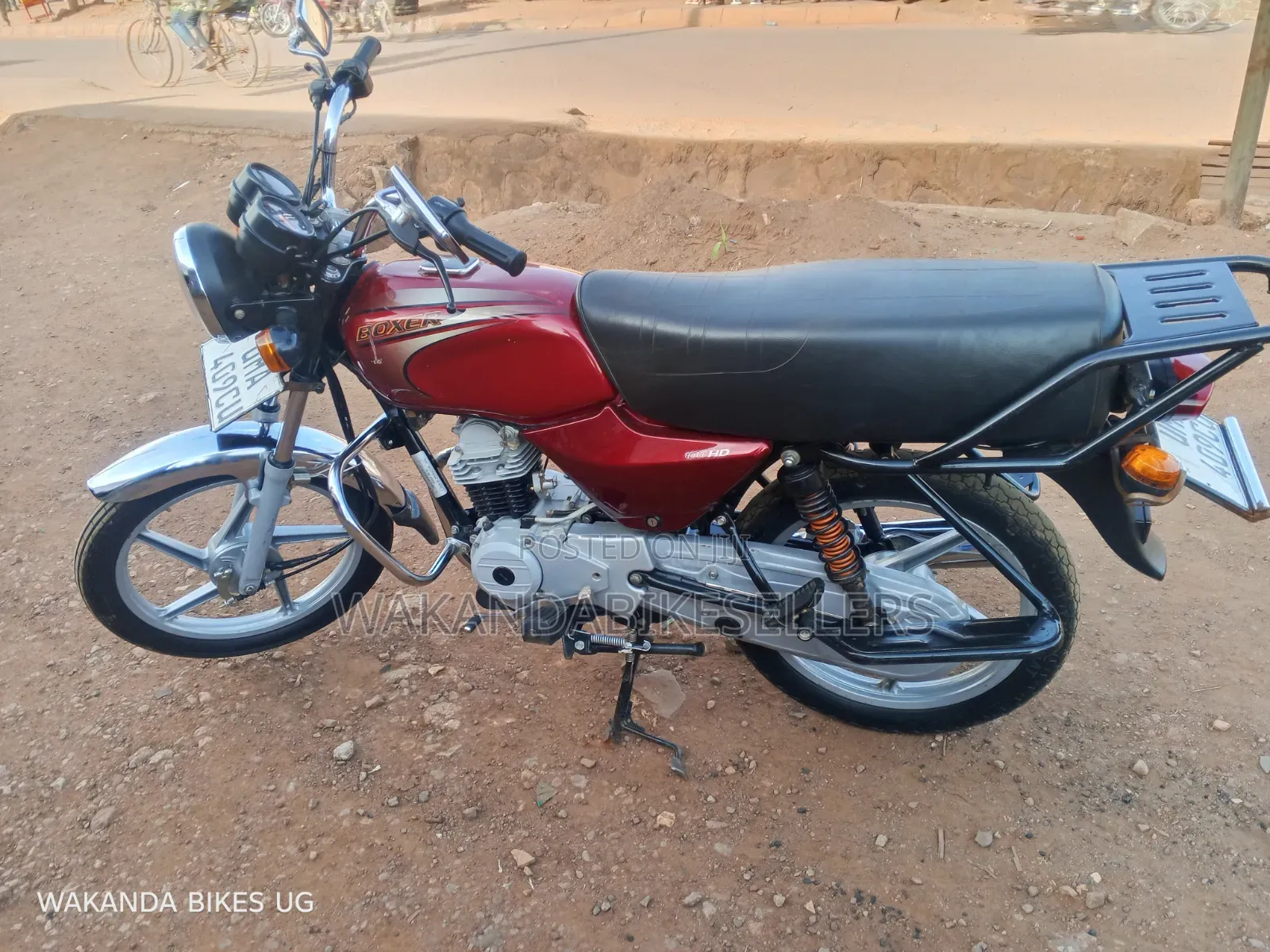 Bajaj Boxer 100 2025 Red
