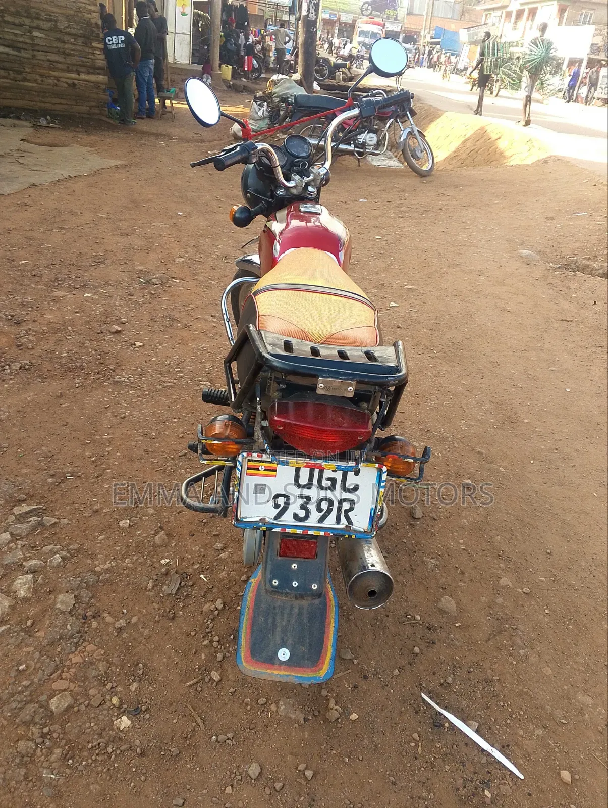 Bajaj Boxer 100 2024 Red
