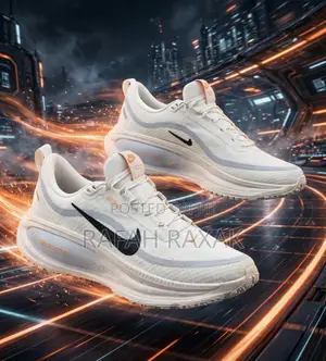 Nike Air ZoomX Vomero 18 GTX “Pale Ivory Football Grey” Running Shoes
