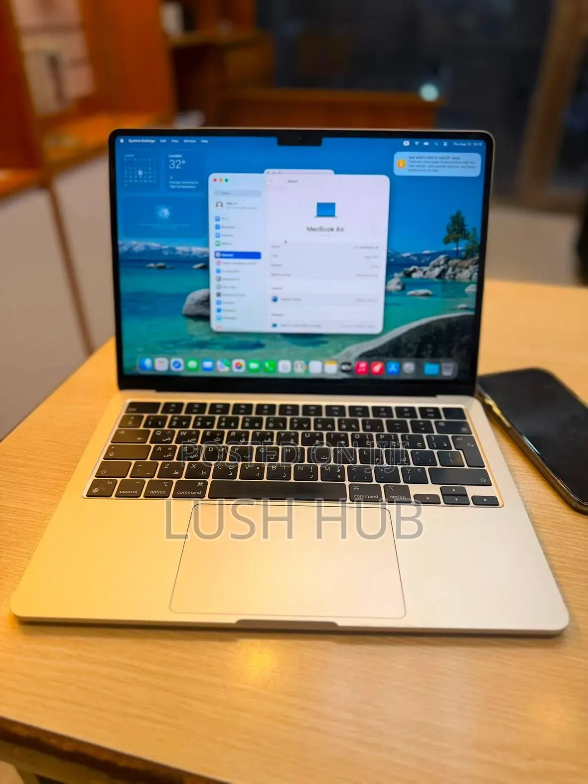 Laptop Apple MacBook Air 2022 M2 8GB Apple M2 SSD 512GB