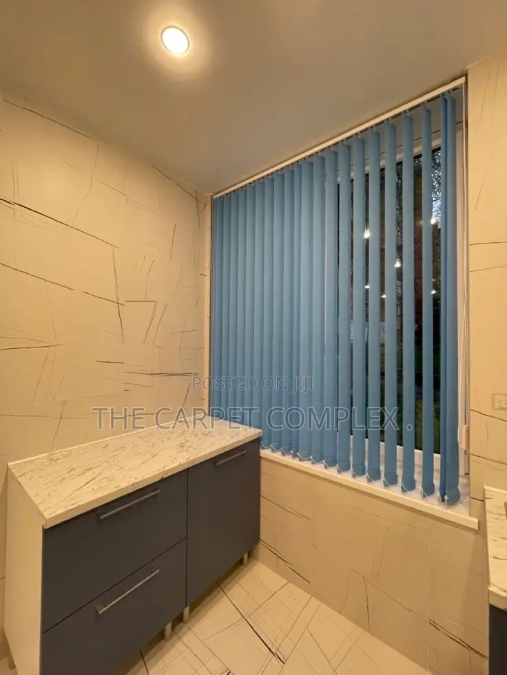 Hospital Curtain Blinds Sun Proof Per Squaremeter