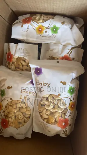 1KG Dry Roasted Cashew Nuts (TZ Export Grade W180)