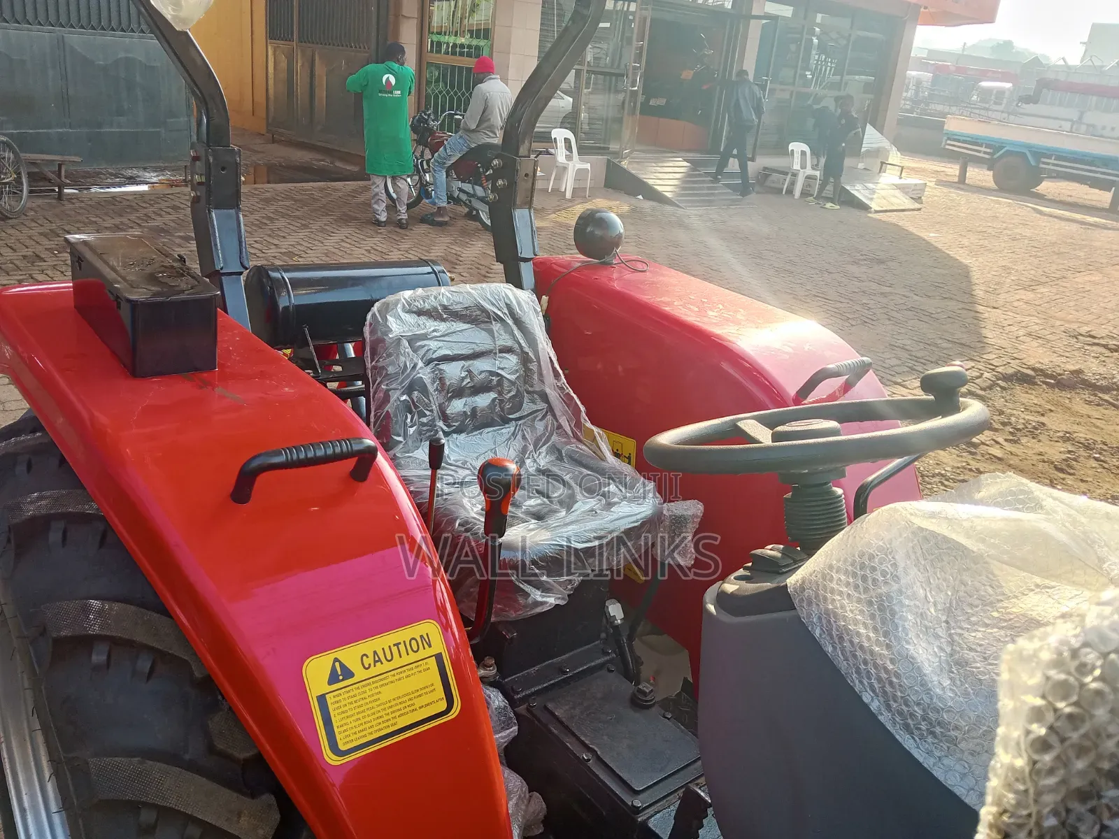 Tractor Head and Accessories