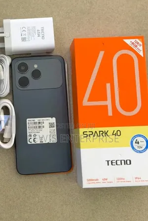 New Tecno Spark 40 128 GB Black