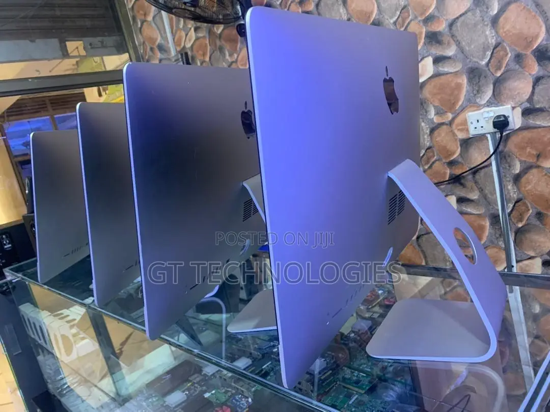 Desktop Computer Apple iMac 8GB Intel Core i5 SSD 256GB