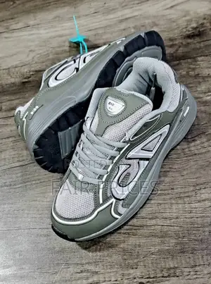 Original Dior B30 Sneakers