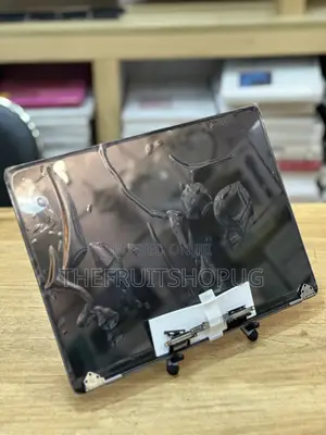 Macbook Pro 15inch 2018 2019 Screen Model A1990