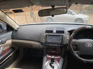 Toyota Mark X 2.5 RWD 2005 Silver