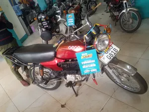 Bajaj Boxer 100 2024 Red
