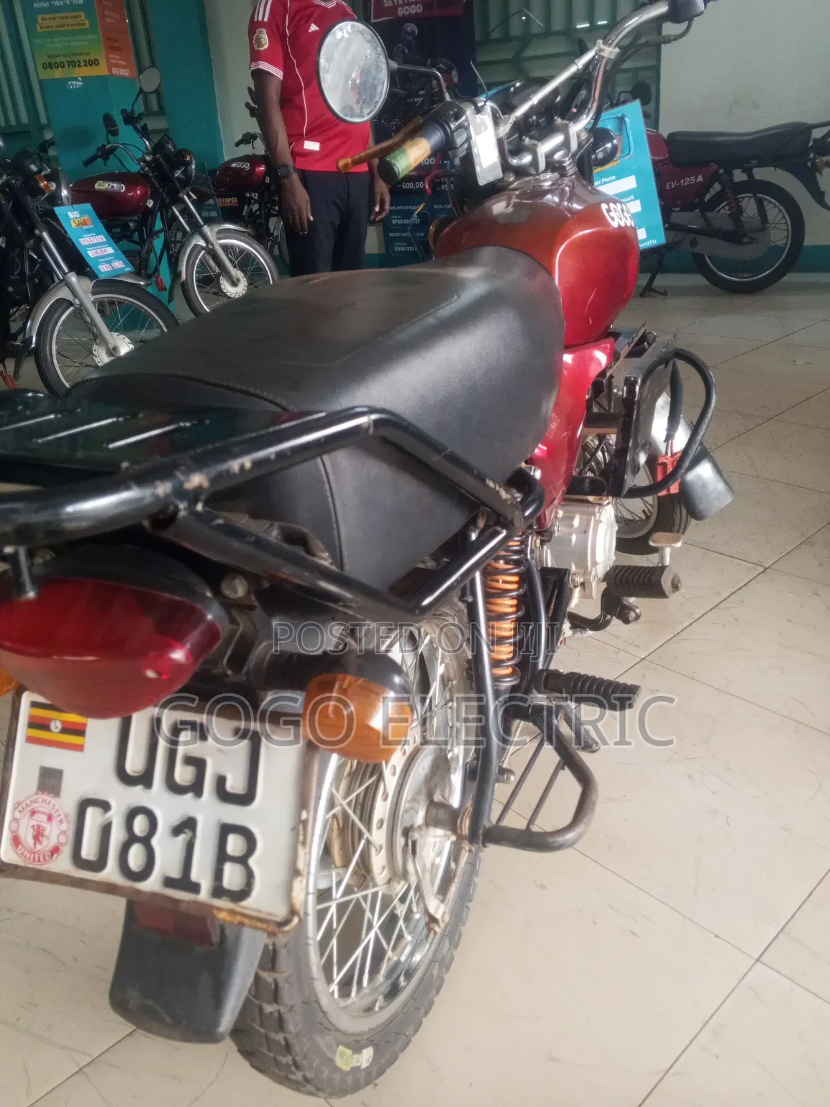Bajaj Boxer 100 2024 Red