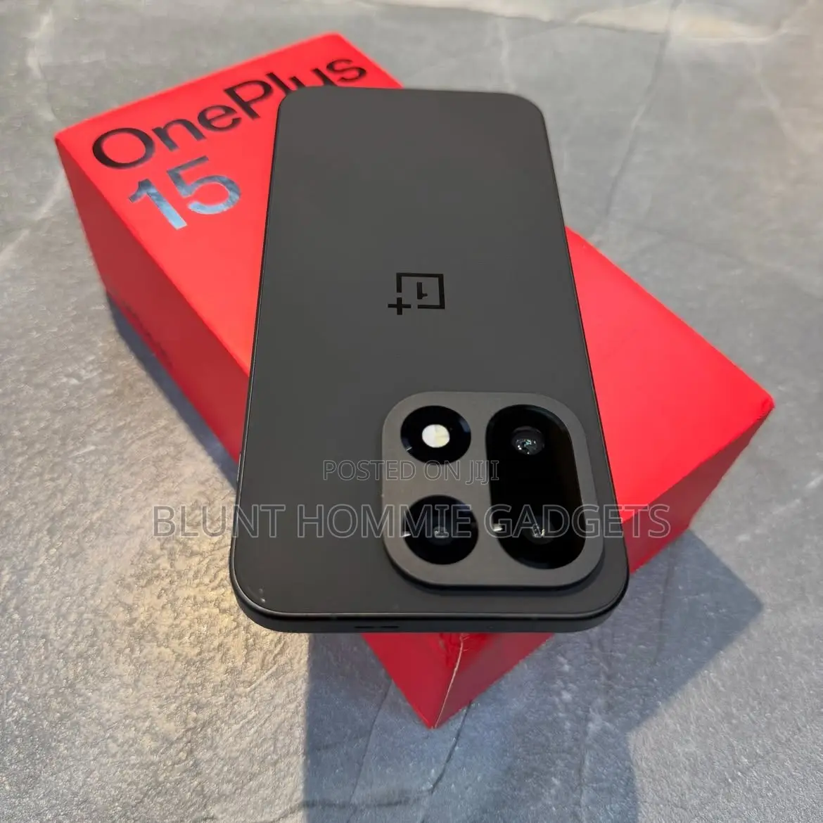 New OnePlus 15 256 GB Black