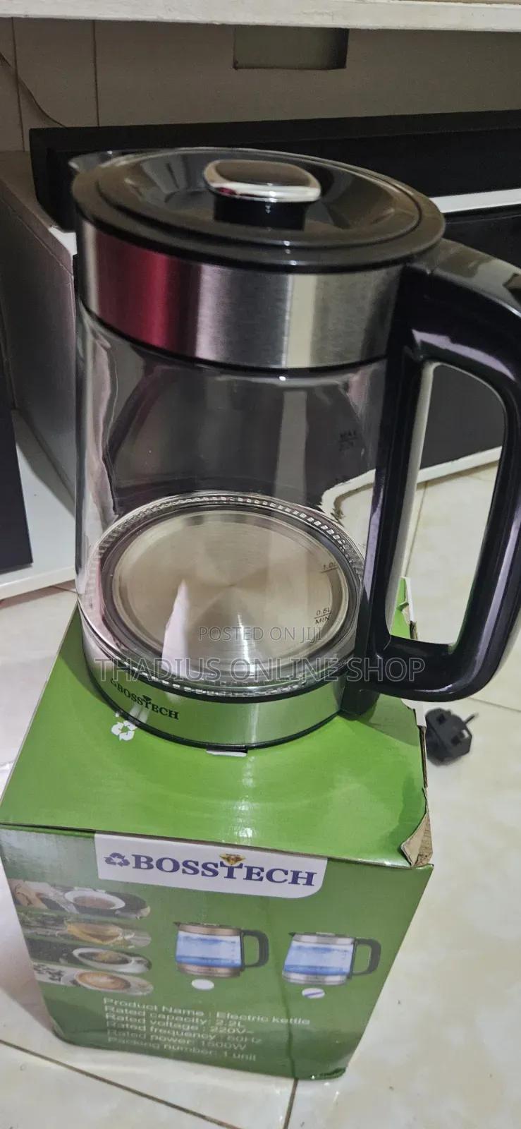 Electric Glass Kettle. Boils Both Water and Milk