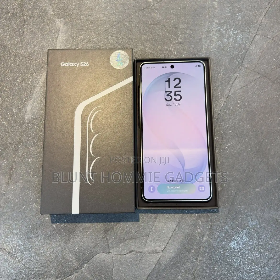 New Samsung Galaxy s26 512 GB White