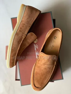 Tan Suede Loro Piana Summer Walk Loafers a Light-Colored Rubber