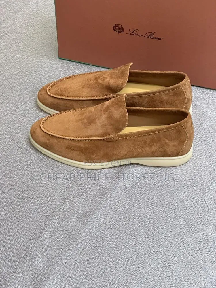 Tan Suede Loro Piana Summer Walk Loafers a Light-Colored Rubber