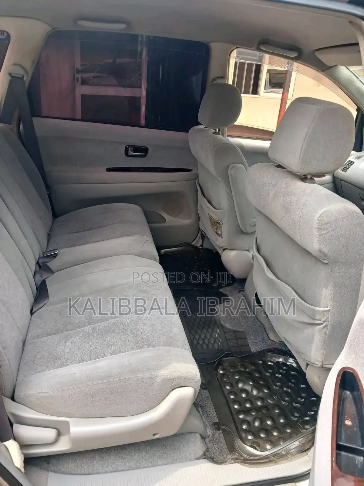 Toyota Nadia 1999 Silver