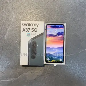 New Samsung Galaxy A37 128 GB Green