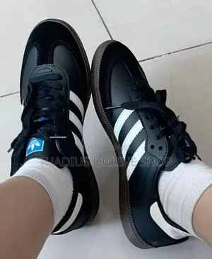 Classic Original Adiddas Samba Shoes