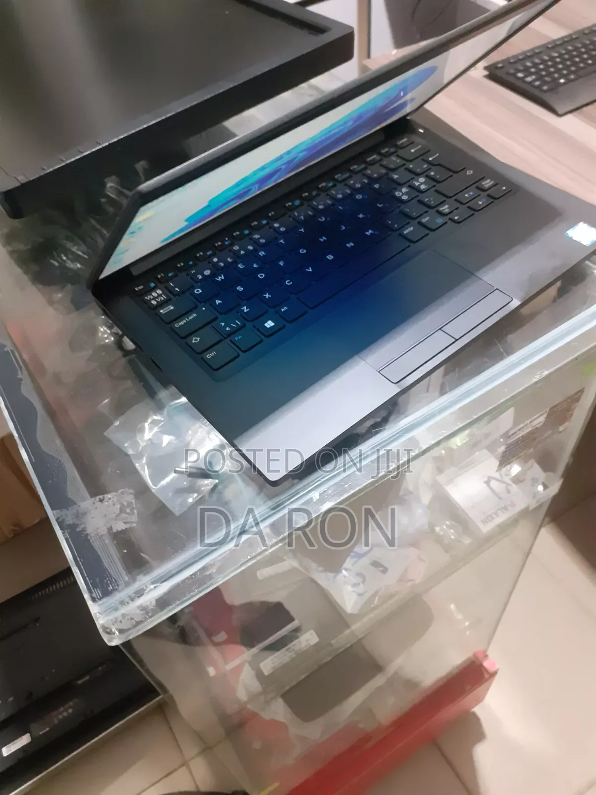 Laptop Dell Latitude 7390 8GB Intel Core i5 SSD 256GB