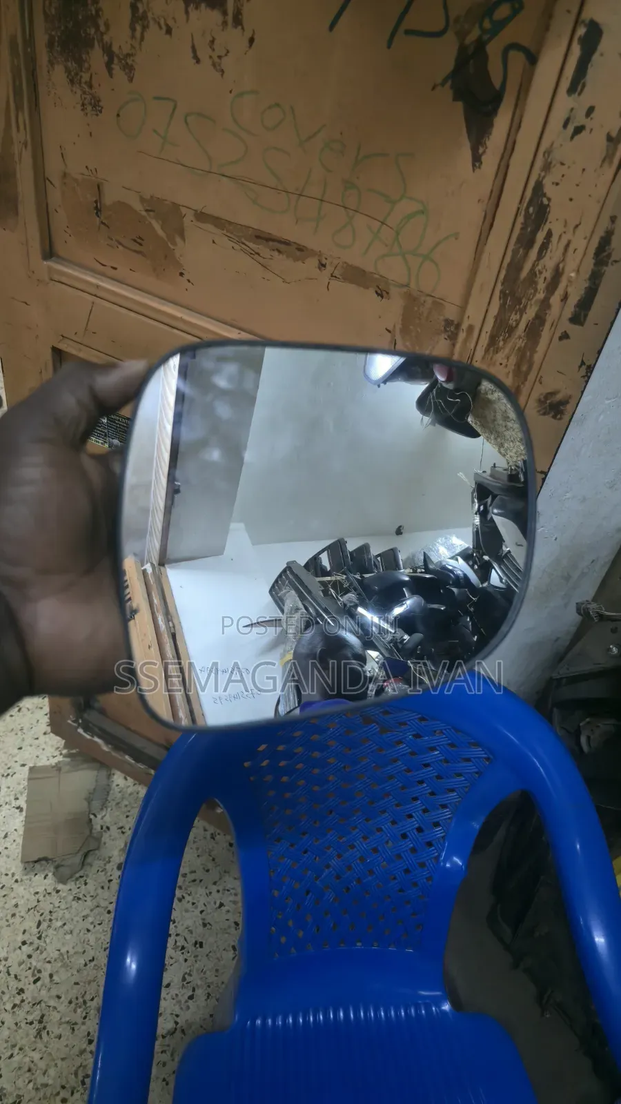 Kawundo Harrier Mirror Plate in Its Original