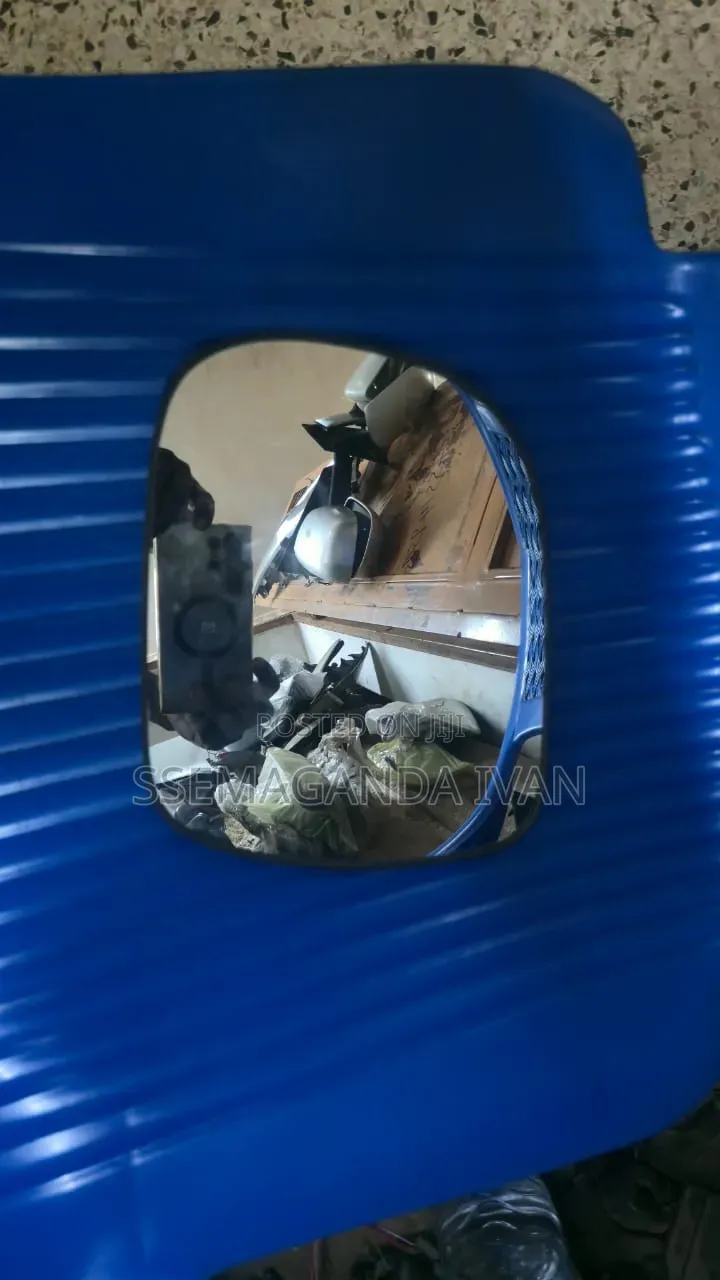 Harrier Model 2012 Original Side Mirror Plate