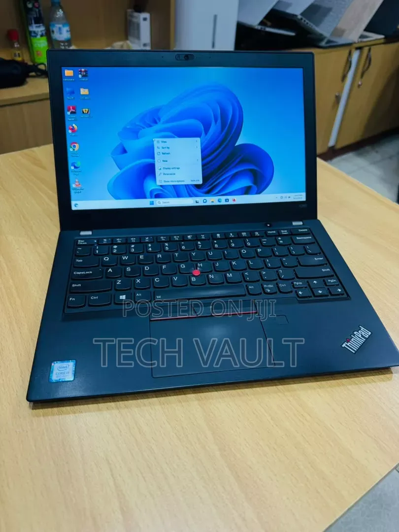 New Laptop Lenovo ThinkPad X280 8GB Intel Core i5 SSD 256GB