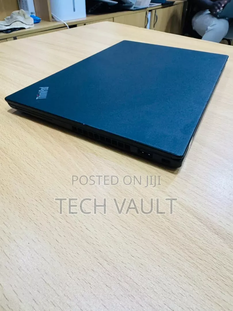 New Laptop Lenovo ThinkPad X280 8GB Intel Core i5 SSD 256GB