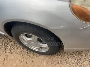 Toyota Platz 2003 Silver
