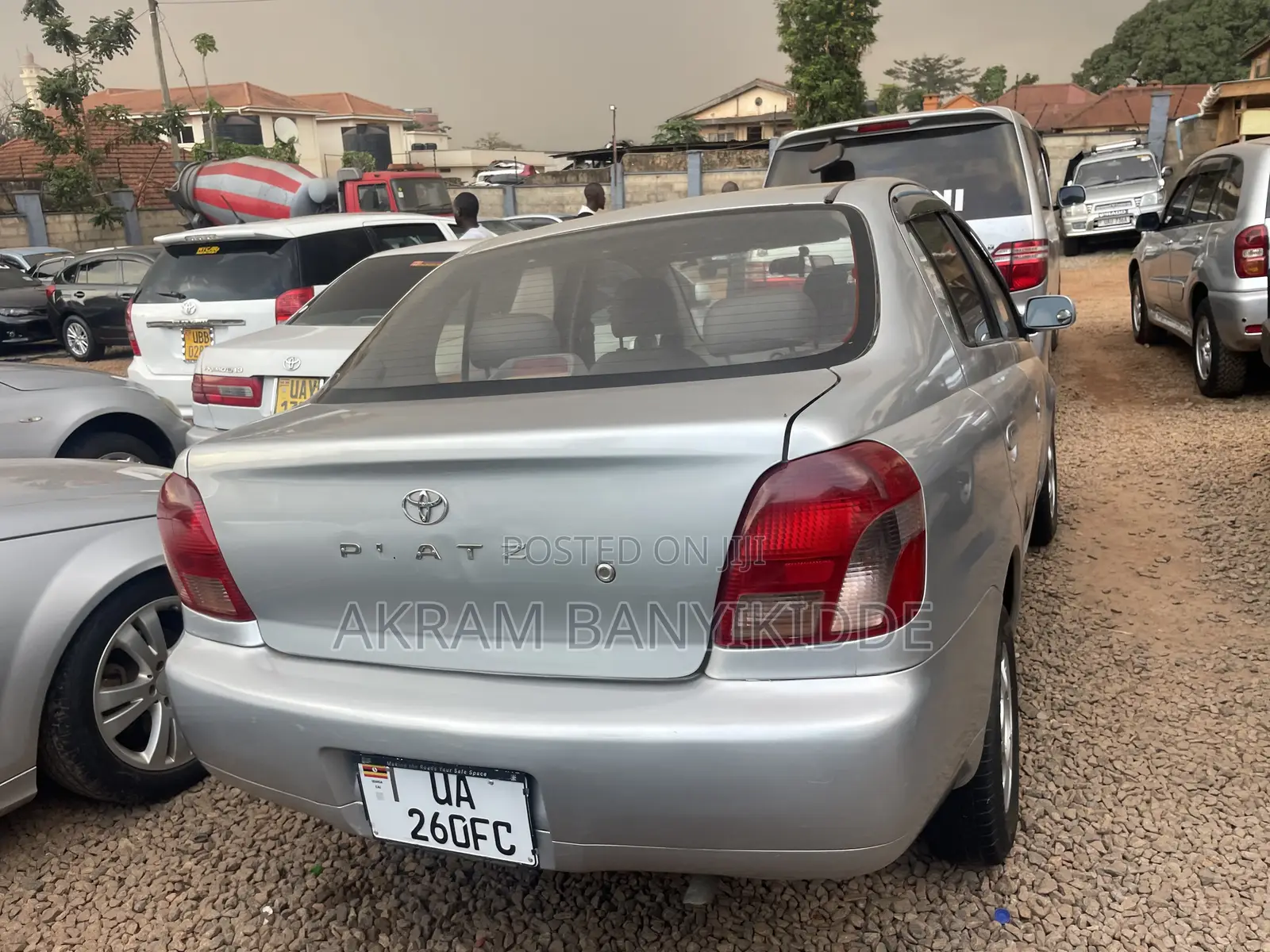 Toyota Platz 2003 Silver