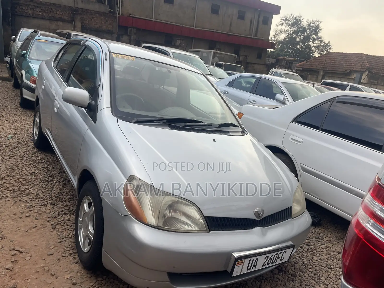 Toyota Platz 2003 Silver