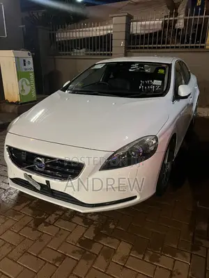 Volvo V40 T5 AWD 2015 White