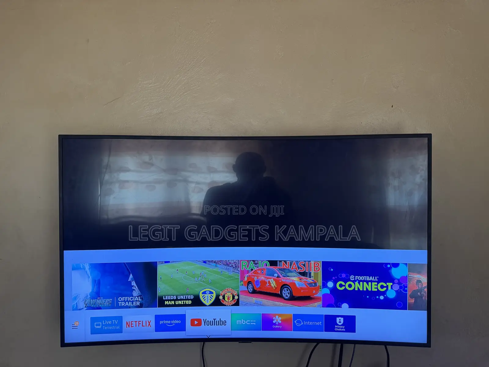 Samsung Curved Screen