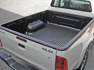 Hilux Revo Bedliner