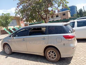 Toyota Wish 2015 Gray