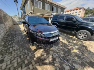 Toyota Harrier 2015 Maroon