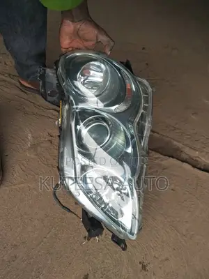 Mark X 2007 Headlight