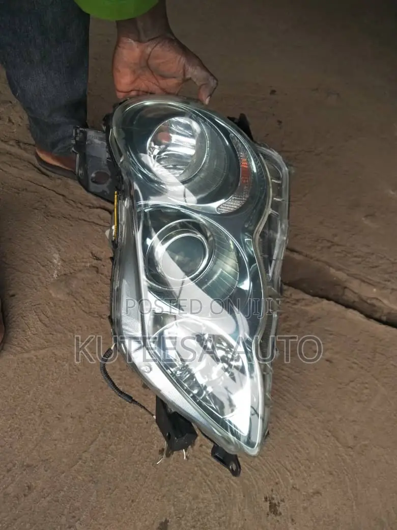 Mark X 2007 Headlight