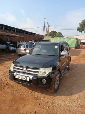 Mitsubishi Pajero 2013