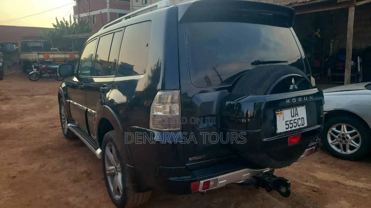 Mitsubishi Pajero 2013